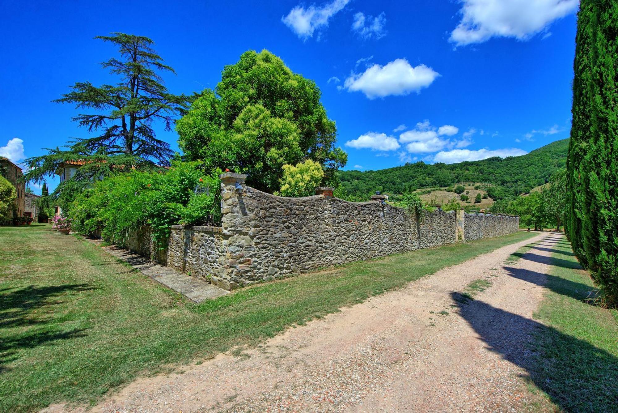 Villa Capolona By Posarellivillas Calbenzano Экстерьер фото